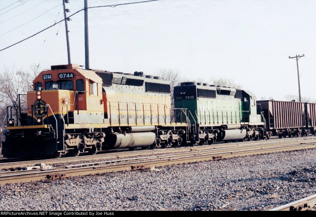 BNSF 6744 North